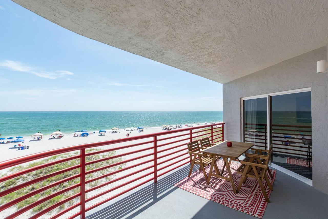 301 Crimson Condos St. Pete Beach Eksteriør bilde