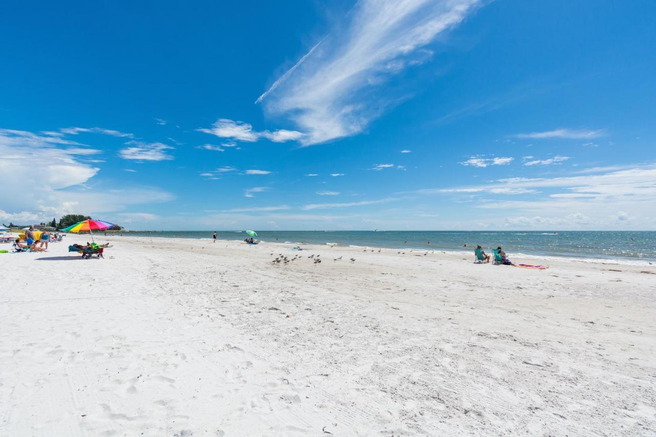 301 Crimson Condos St. Pete Beach Eksteriør bilde