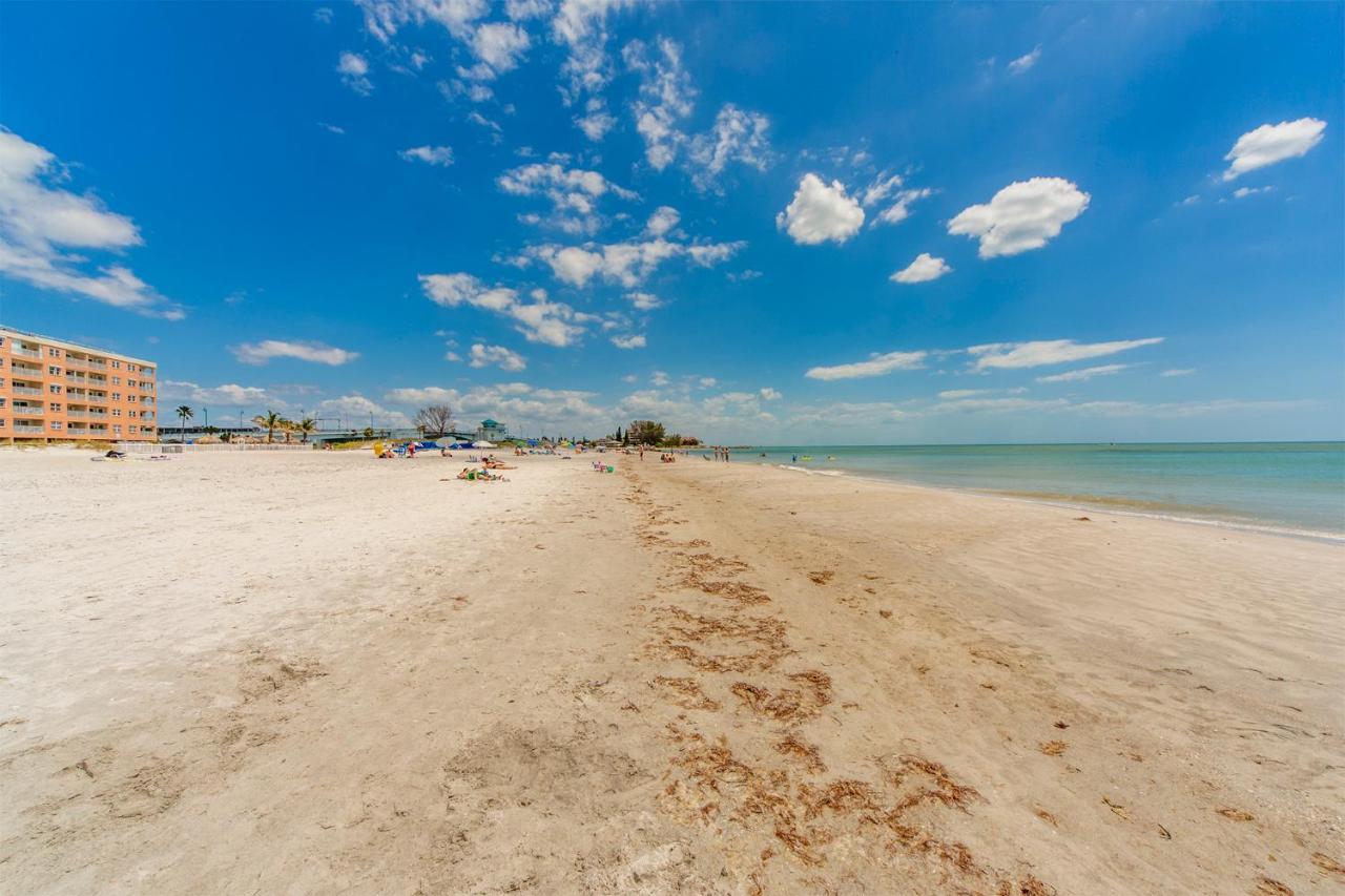 301 Crimson Condos St. Pete Beach Eksteriør bilde