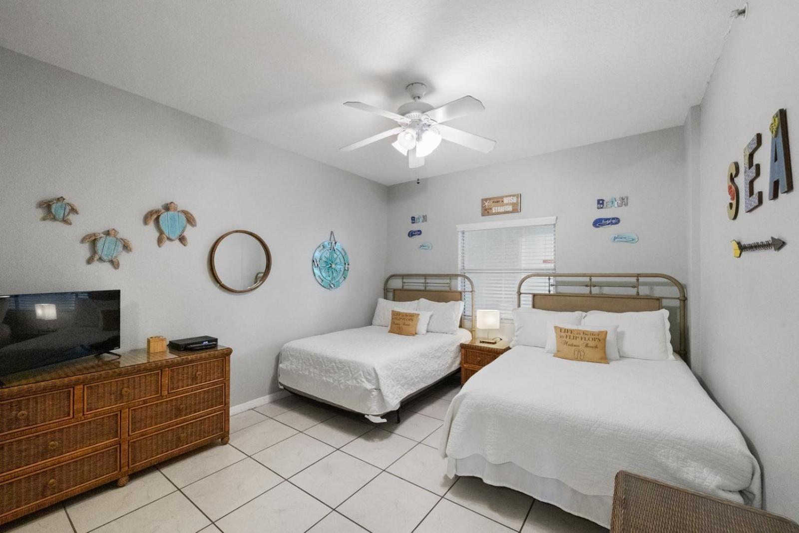 301 Crimson Condos St. Pete Beach Eksteriør bilde